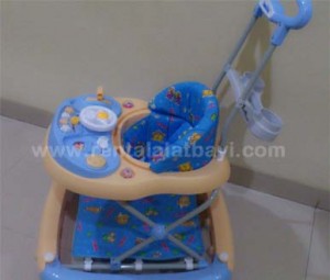 Family Baby Walker Biru